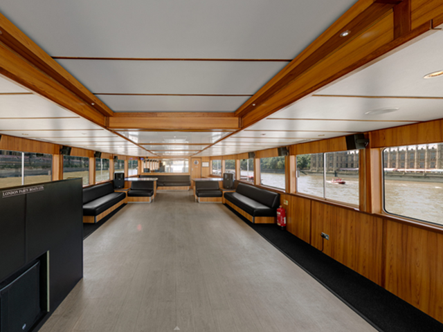 Thames River Tours aboard the Sapphire of London